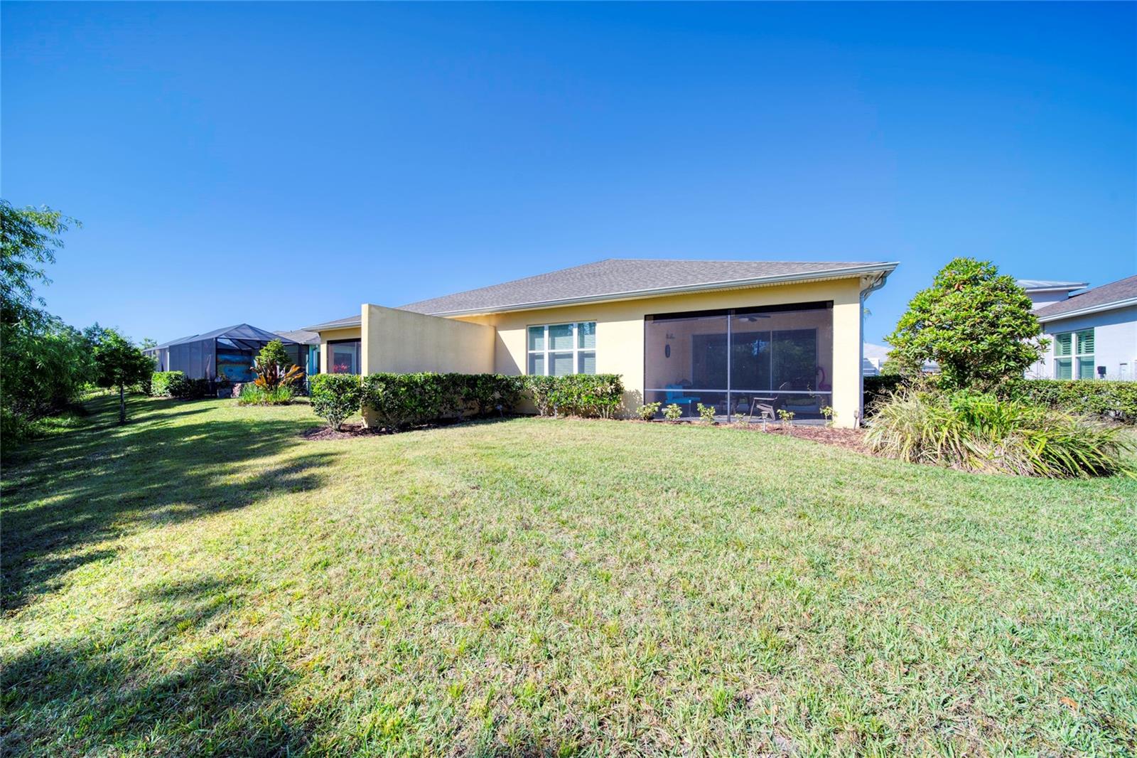 Image 32 of 67 For 324 Coral Reef Way