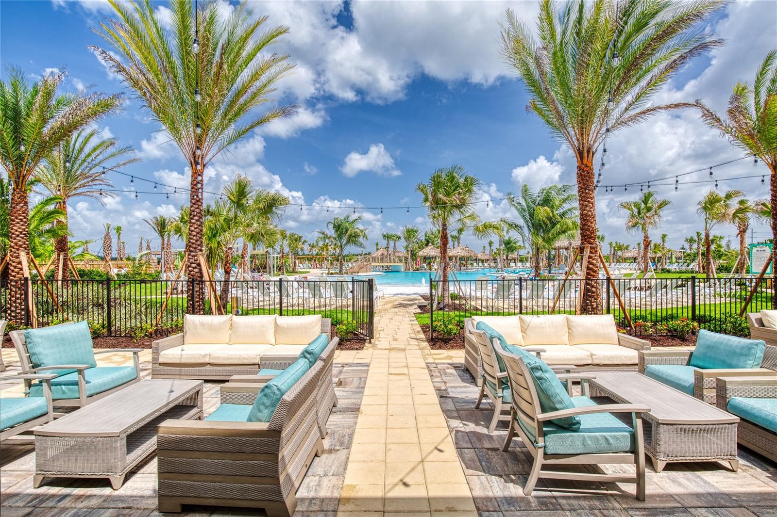 Image 39 of 67 For 324 Coral Reef Way