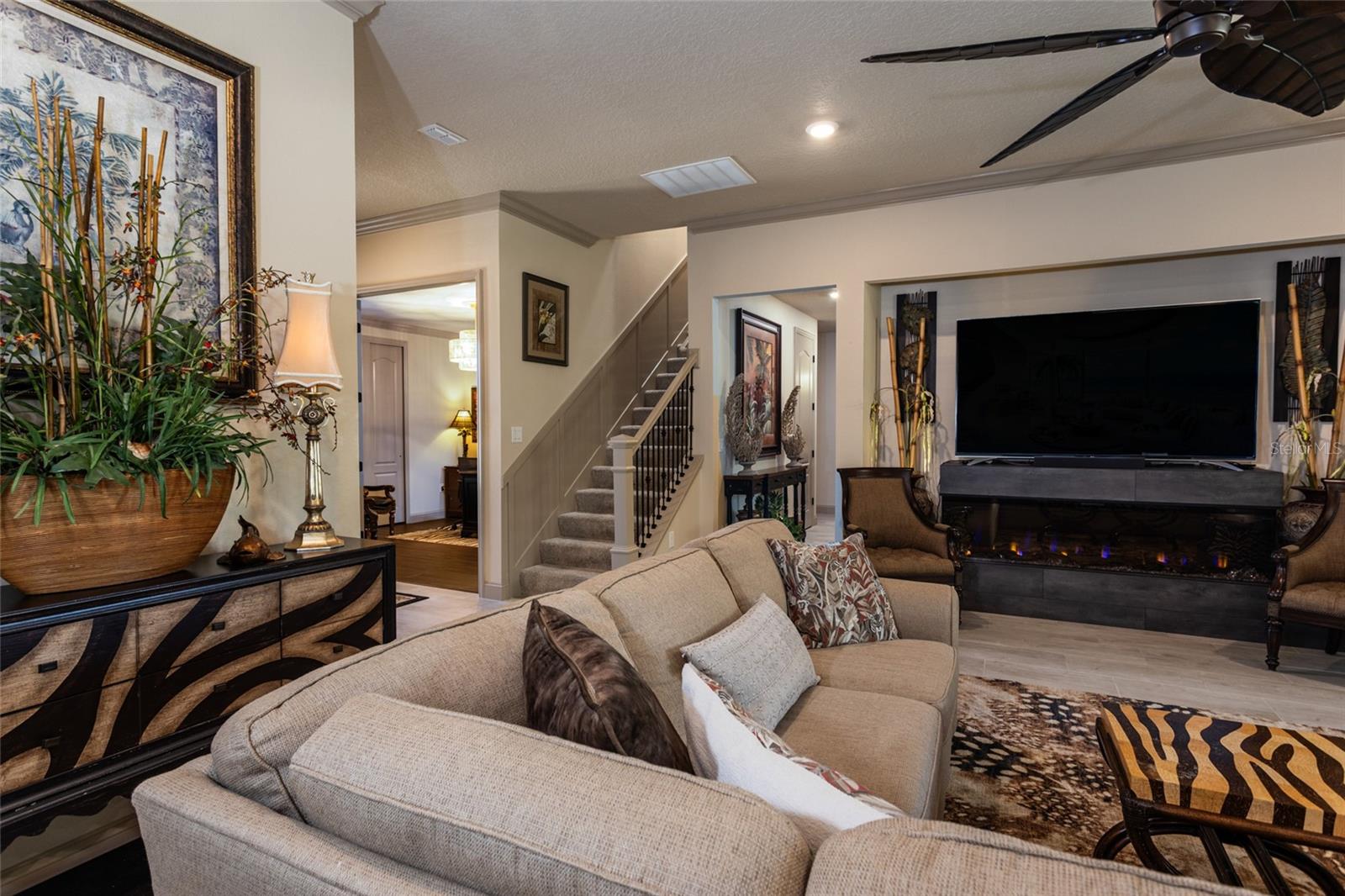 Image 17 of 54 For 730 Enrede Lane