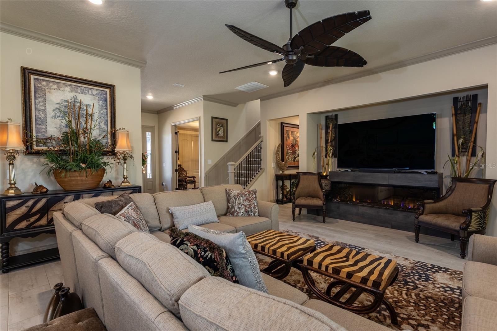Image 19 of 54 For 730 Enrede Lane