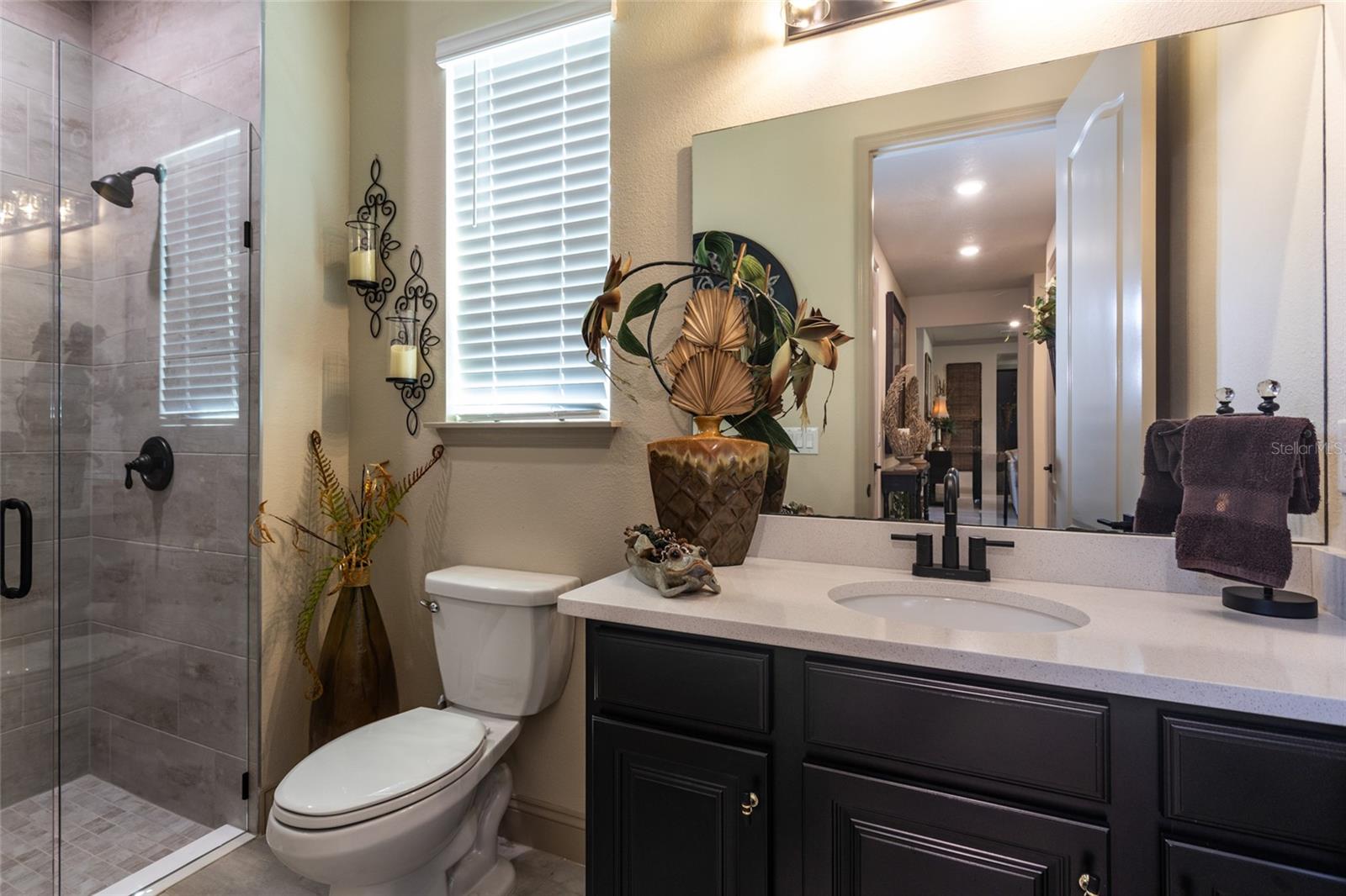 Image 31 of 54 For 730 Enrede Lane