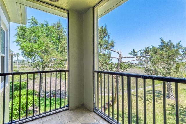 Image 14 of 43 For 1080 Bella Vista Boulevard 13-114