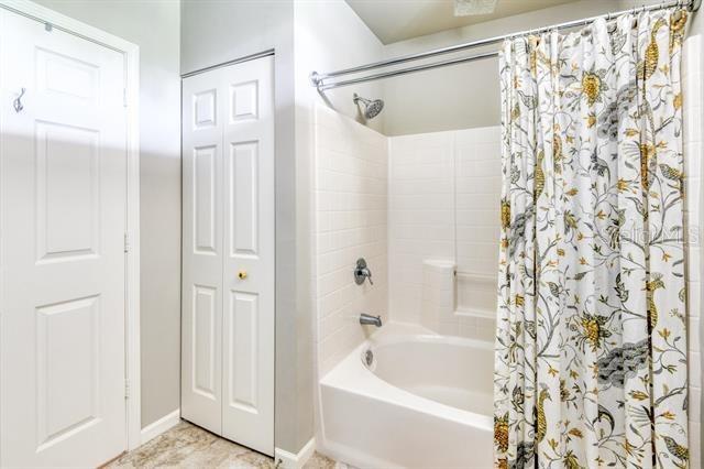 Image 25 of 43 For 1080 Bella Vista Boulevard 13-114