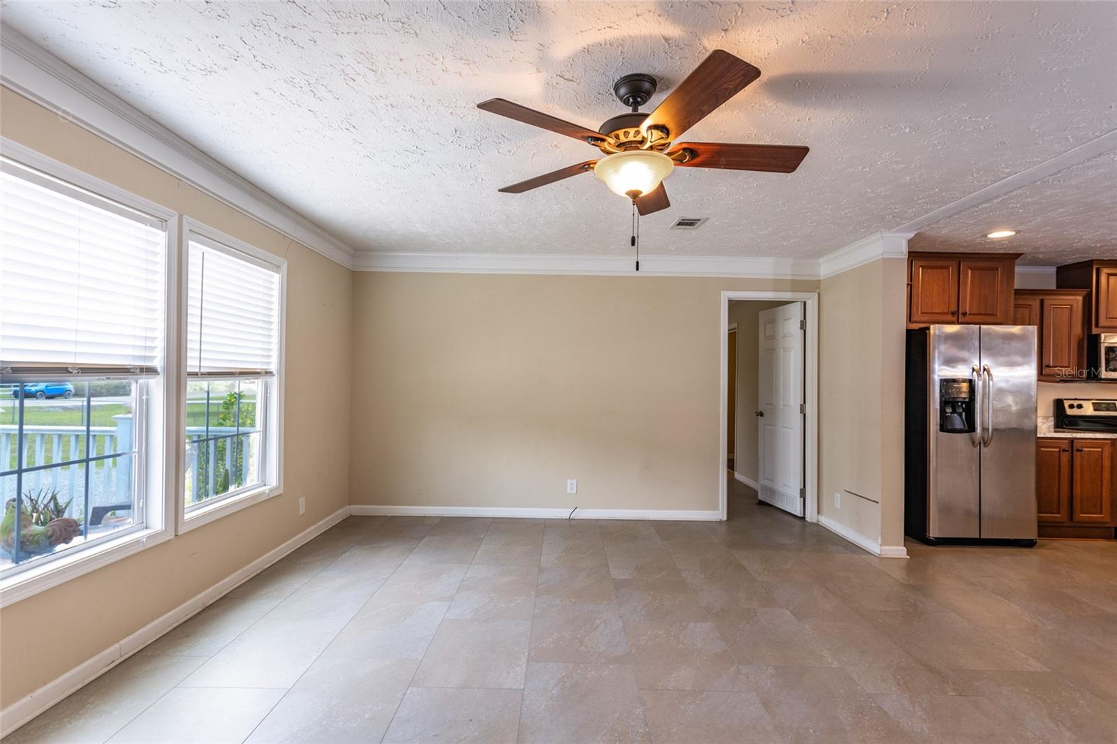 Image 12 of 46 For 2278 Laurel Avenue