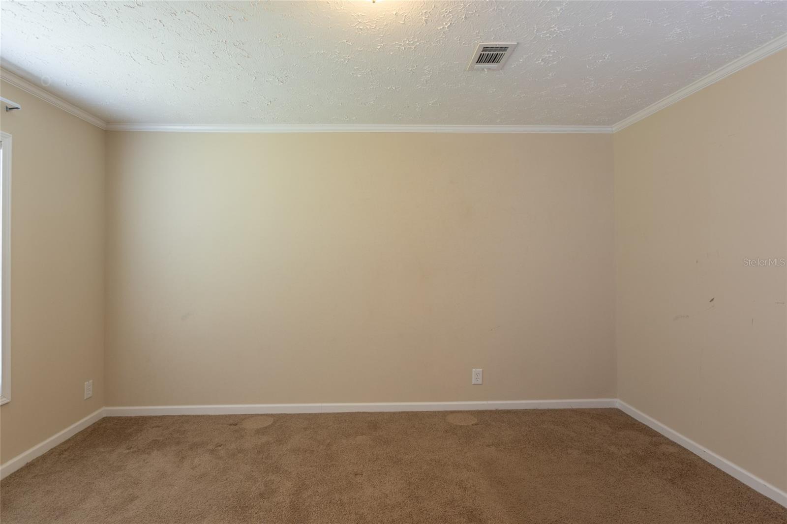 Image 20 of 46 For 2278 Laurel Avenue