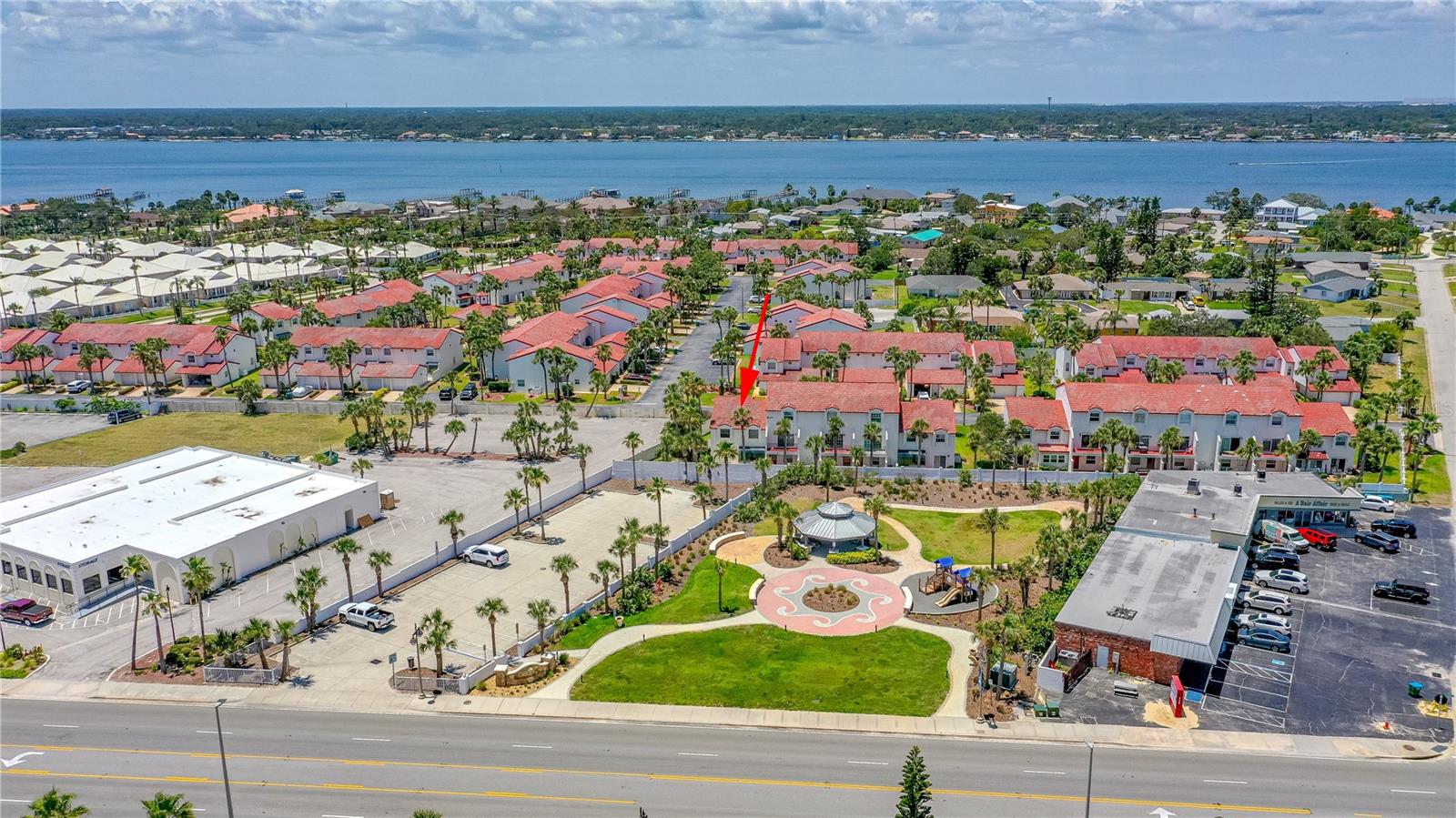 Image 35 of 40 For 200 Florida Shores Boulevard