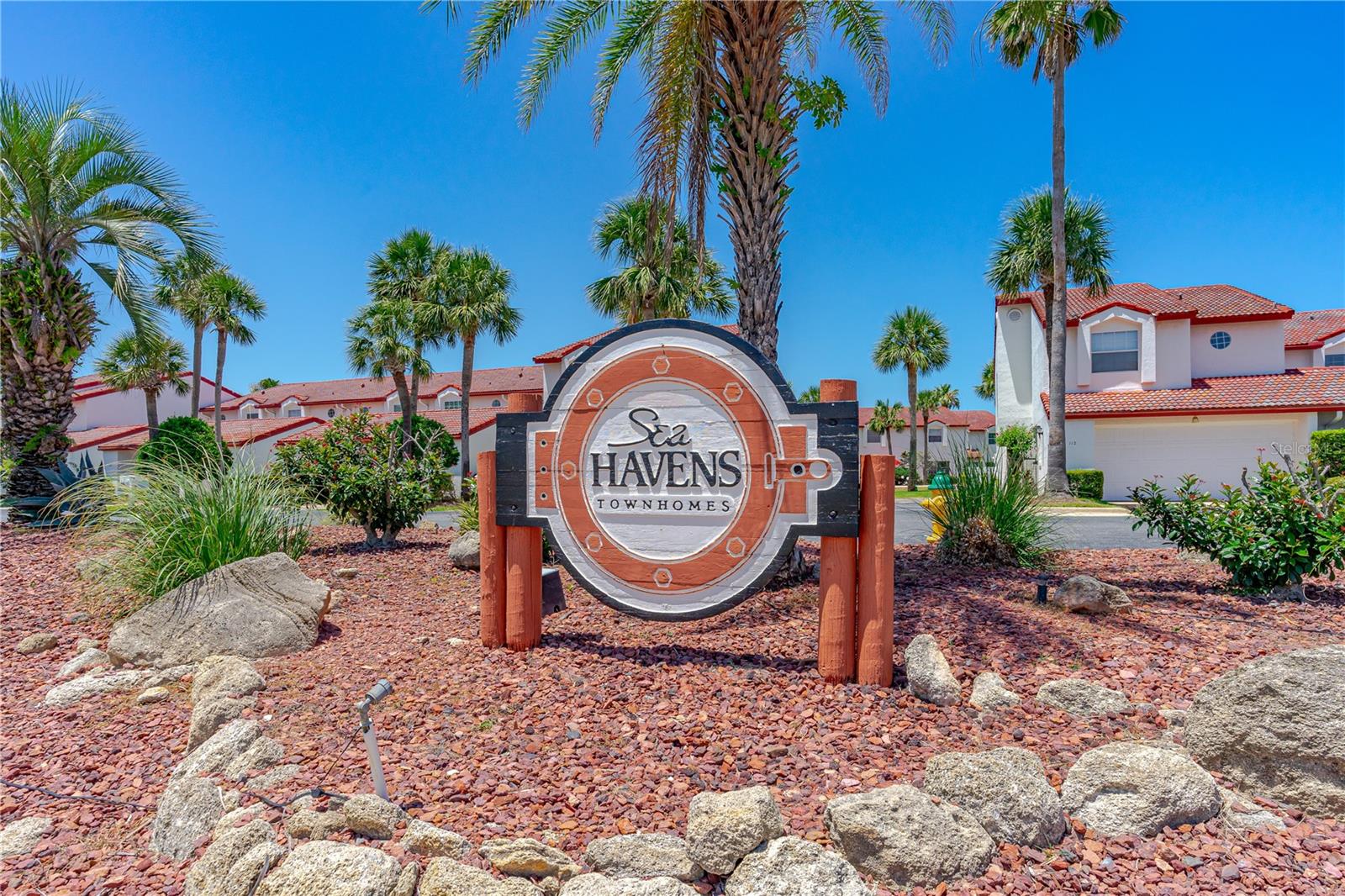 Image 38 of 40 For 200 Florida Shores Boulevard