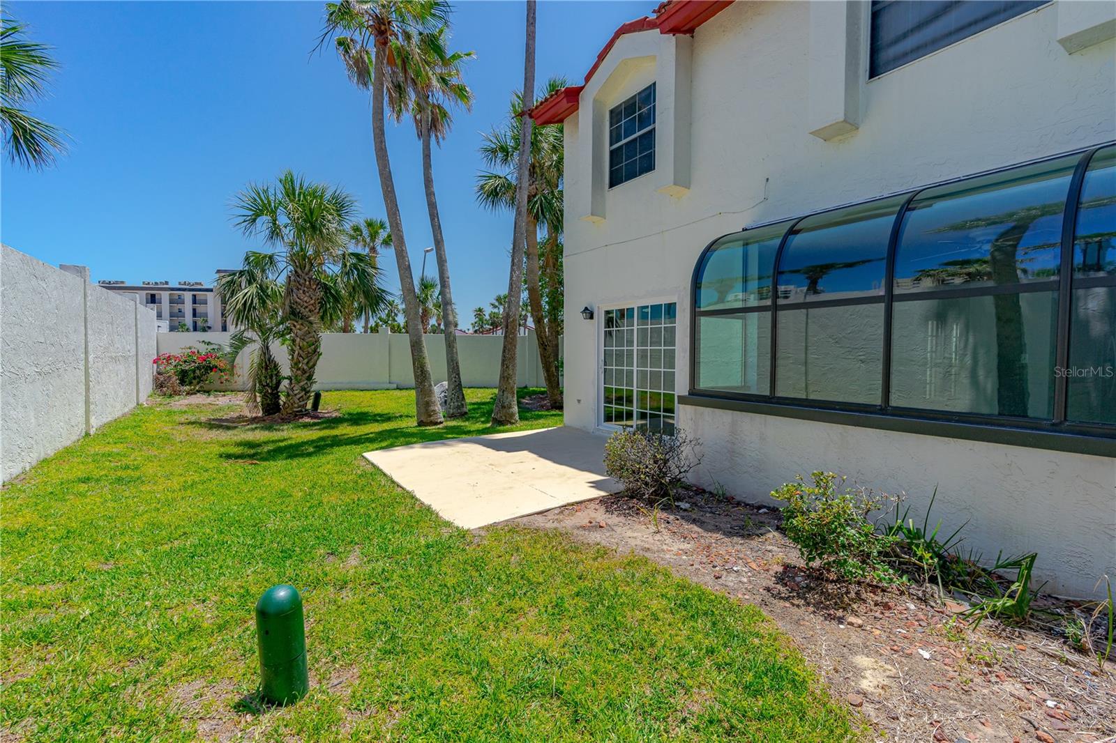 Image 5 of 40 For 200 Florida Shores Boulevard