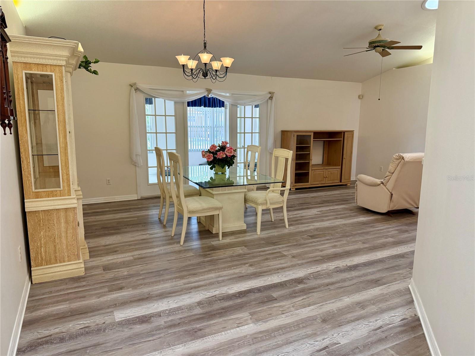 Image 4 of 18 For 59 Barkwood Lane