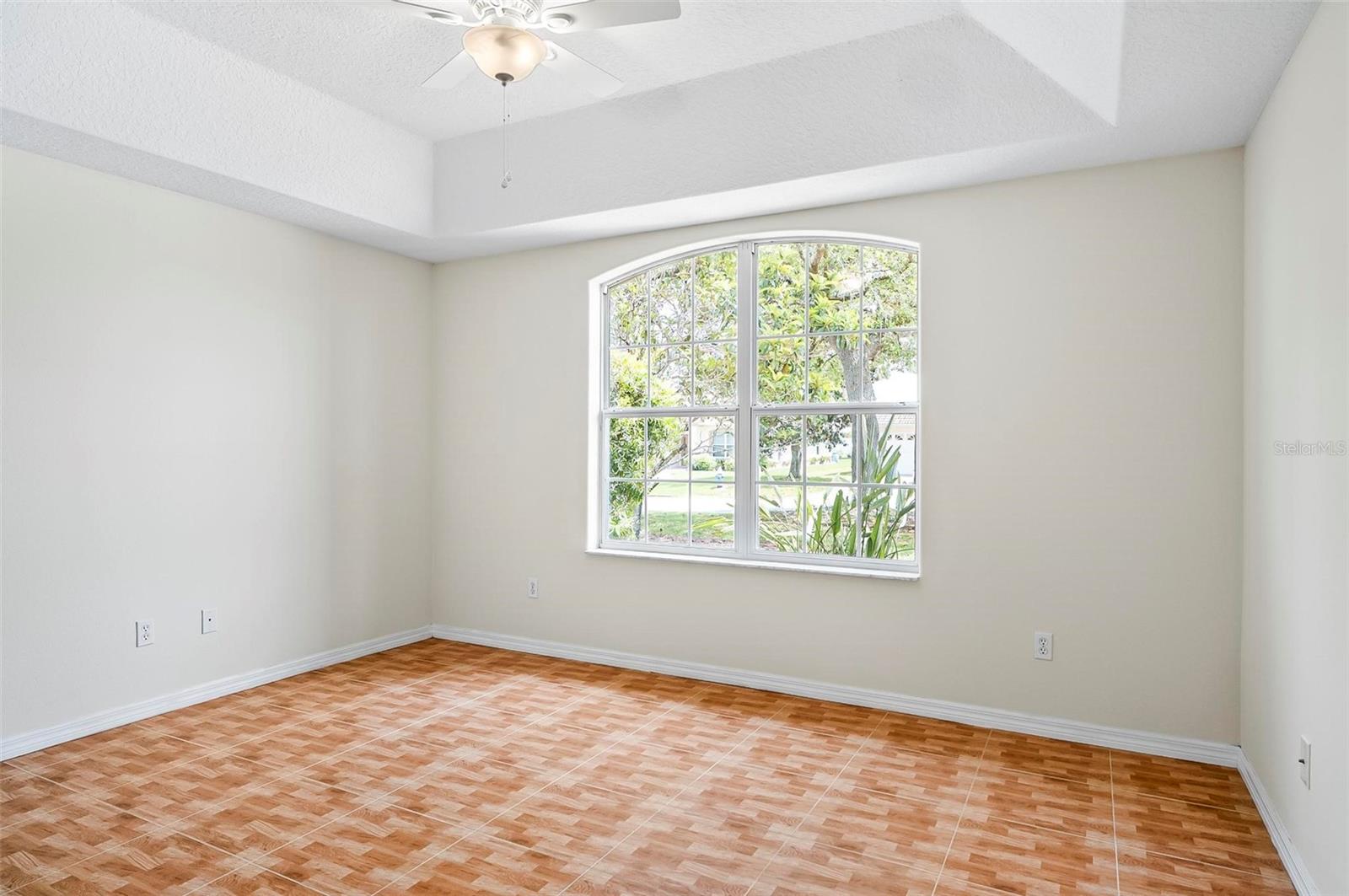 Image 15 of 71 For 117 Fenimore Lane