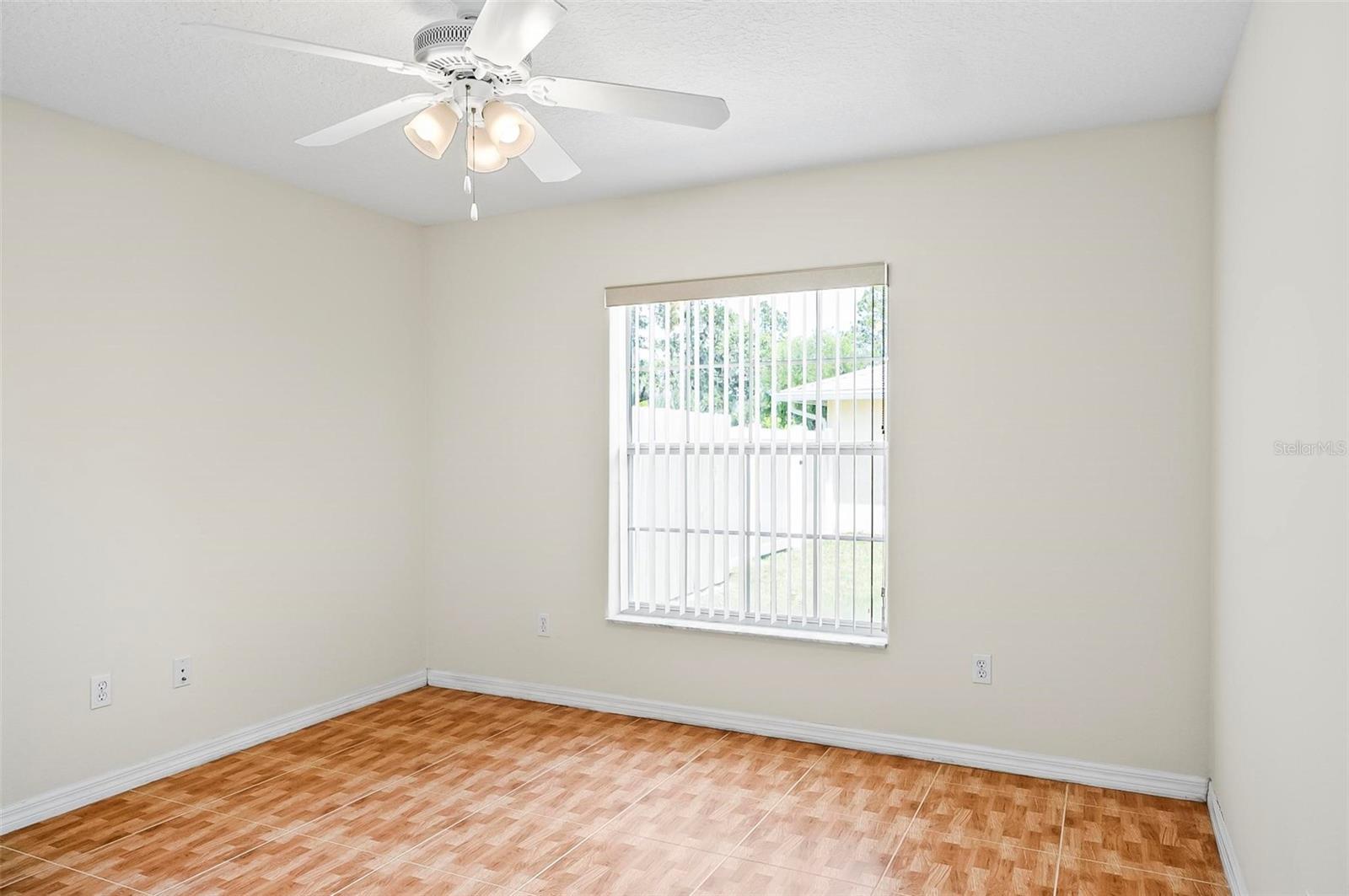 Image 17 of 71 For 117 Fenimore Lane