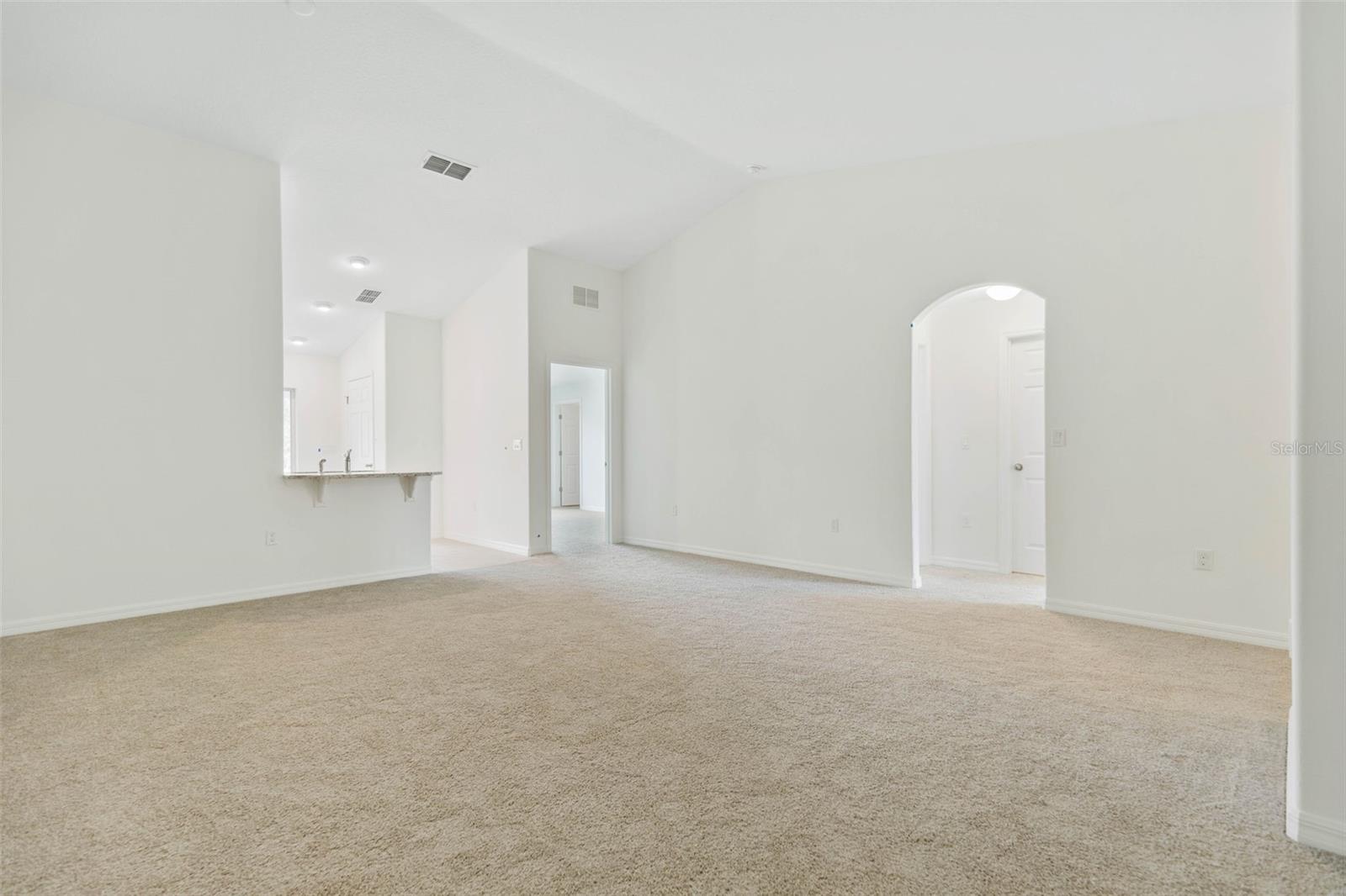 Image 7 of 31 For 20 Buttonwood Lane