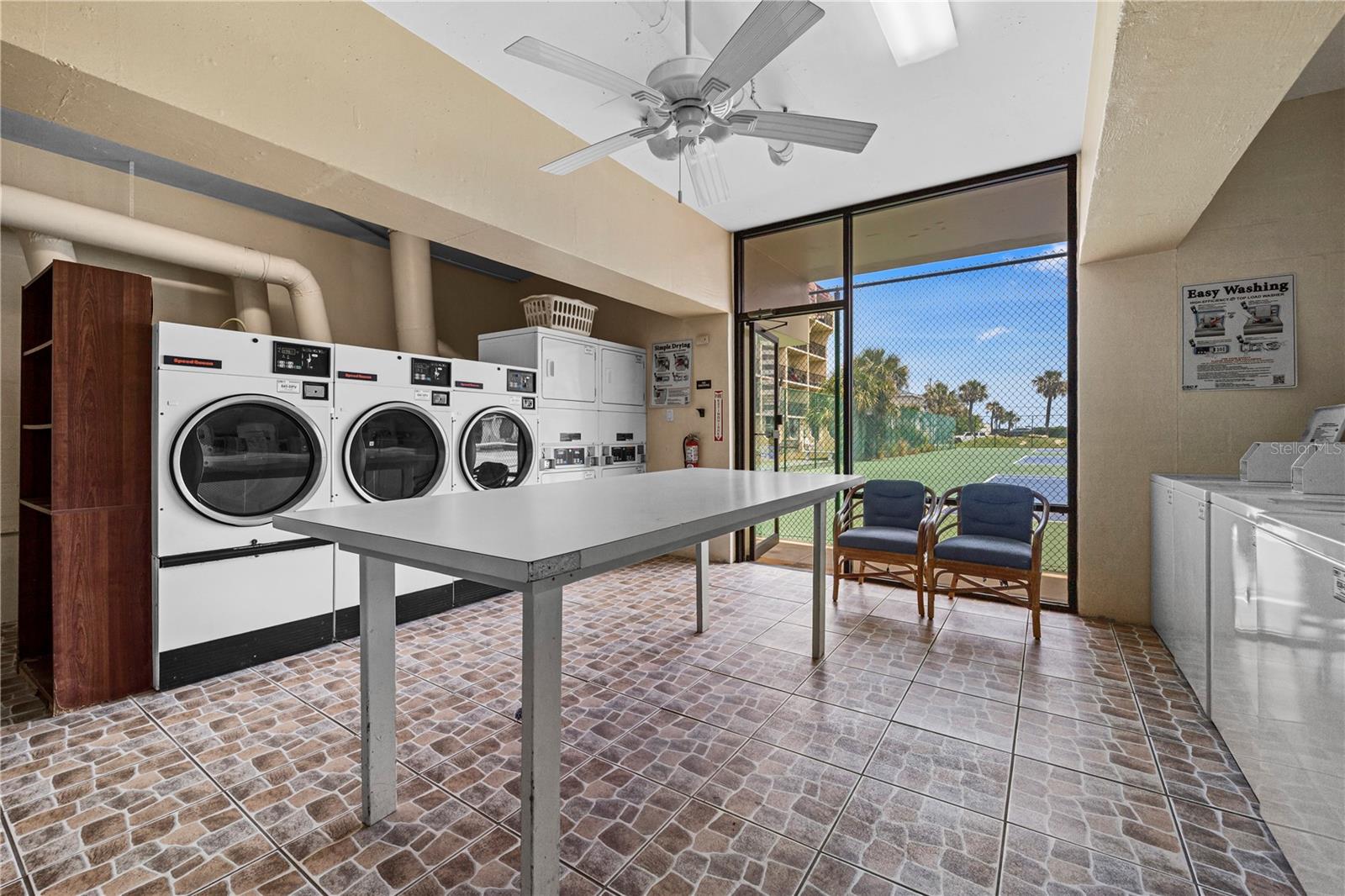 Image 18 of 32 For 1433 Atlantic Avenue 227