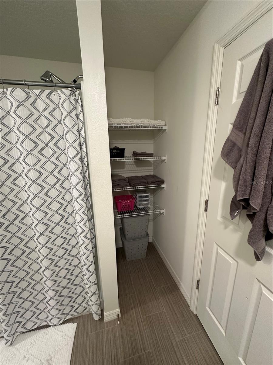 Image 23 of 38 For 39 Powder Horn Drive