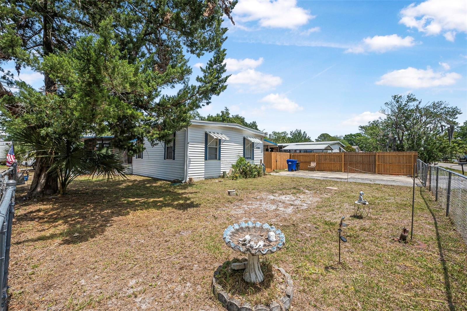 Image 3 of 25 For 1138 Avenue H
