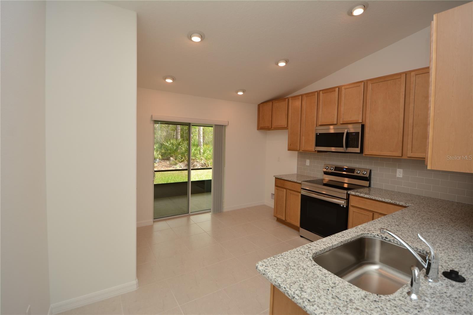 Image 12 of 28 For 31 Zoeller Court B