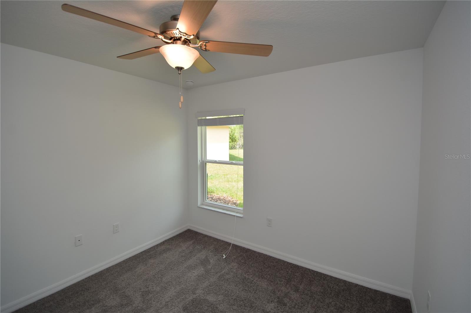 Image 24 of 28 For 31 Zoeller Court B