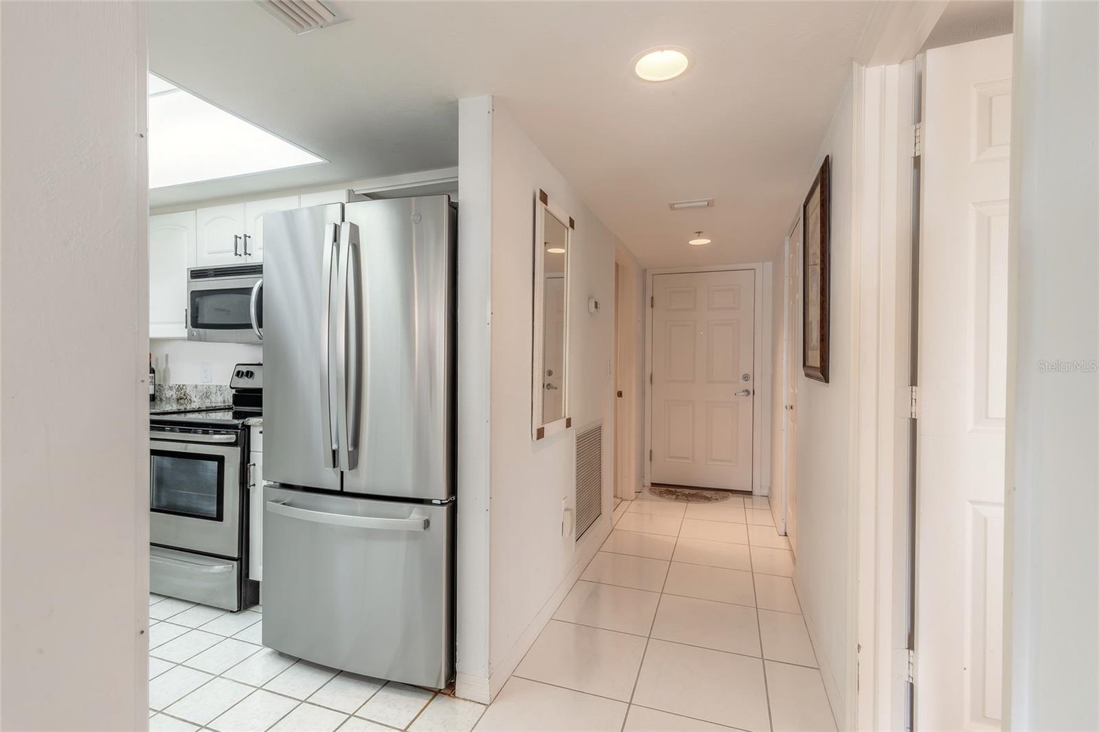 Image 3 of 57 For 2967 Atlantic Avenue 708