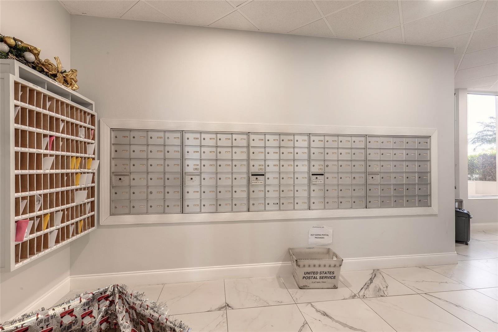 Image 41 of 57 For 2967 Atlantic Avenue 708