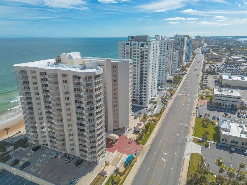 Image 50 of 57 For 2967 Atlantic Avenue 708
