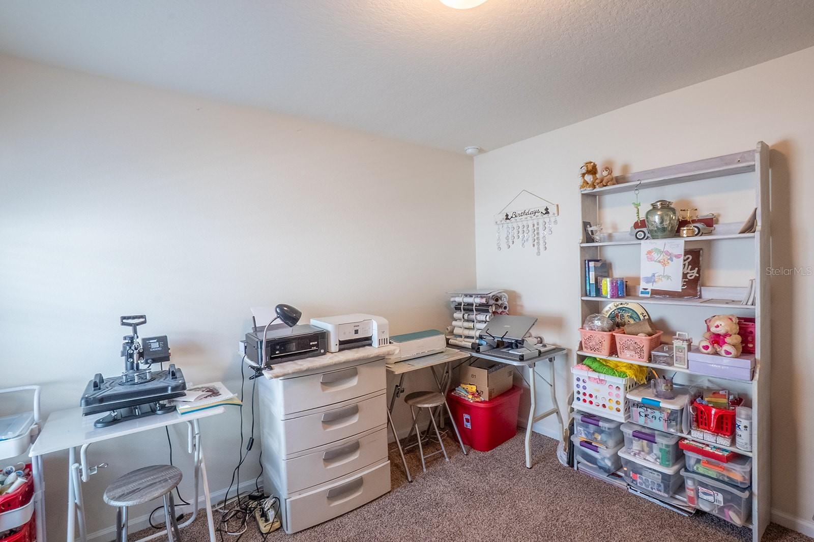 Image 13 of 61 For 15 Grand Par Court