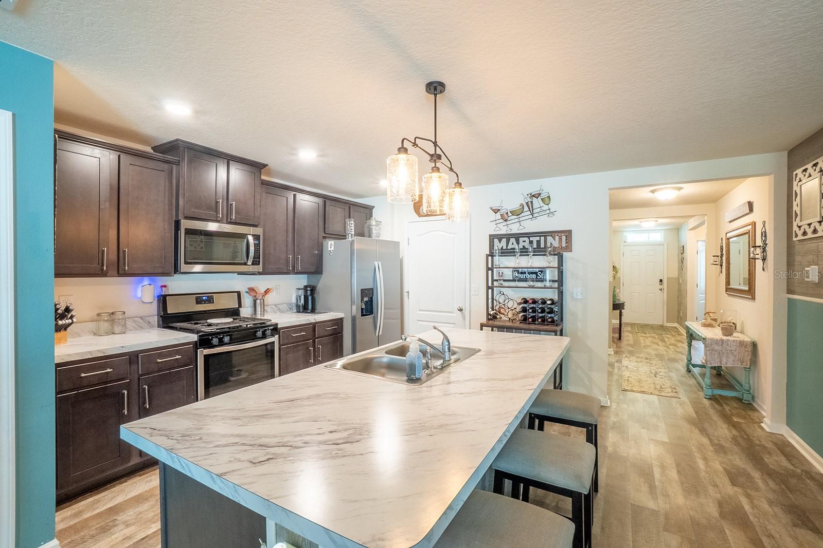 Image 17 of 61 For 15 Grand Par Court