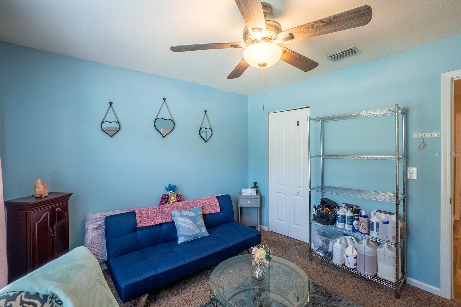 Image 7 of 61 For 15 Grand Par Court