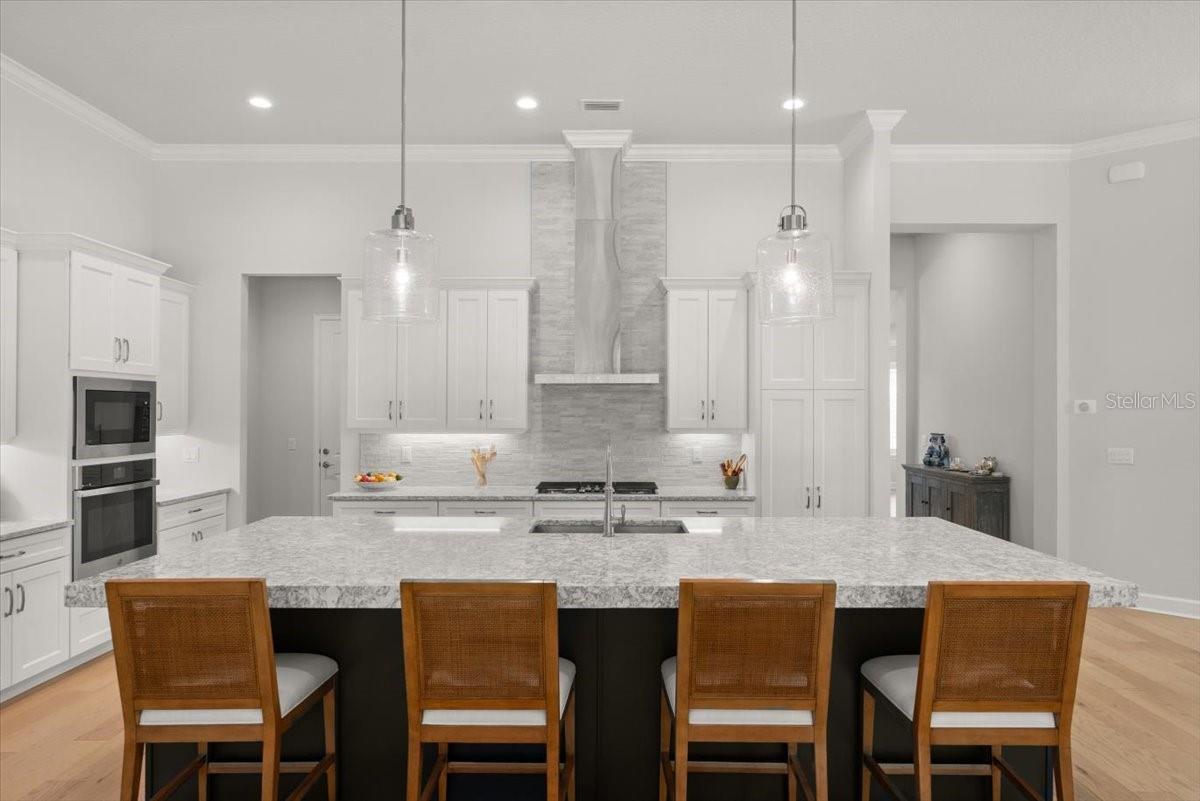 Image 11 of 84 For 473 Stirling Bridge Drive