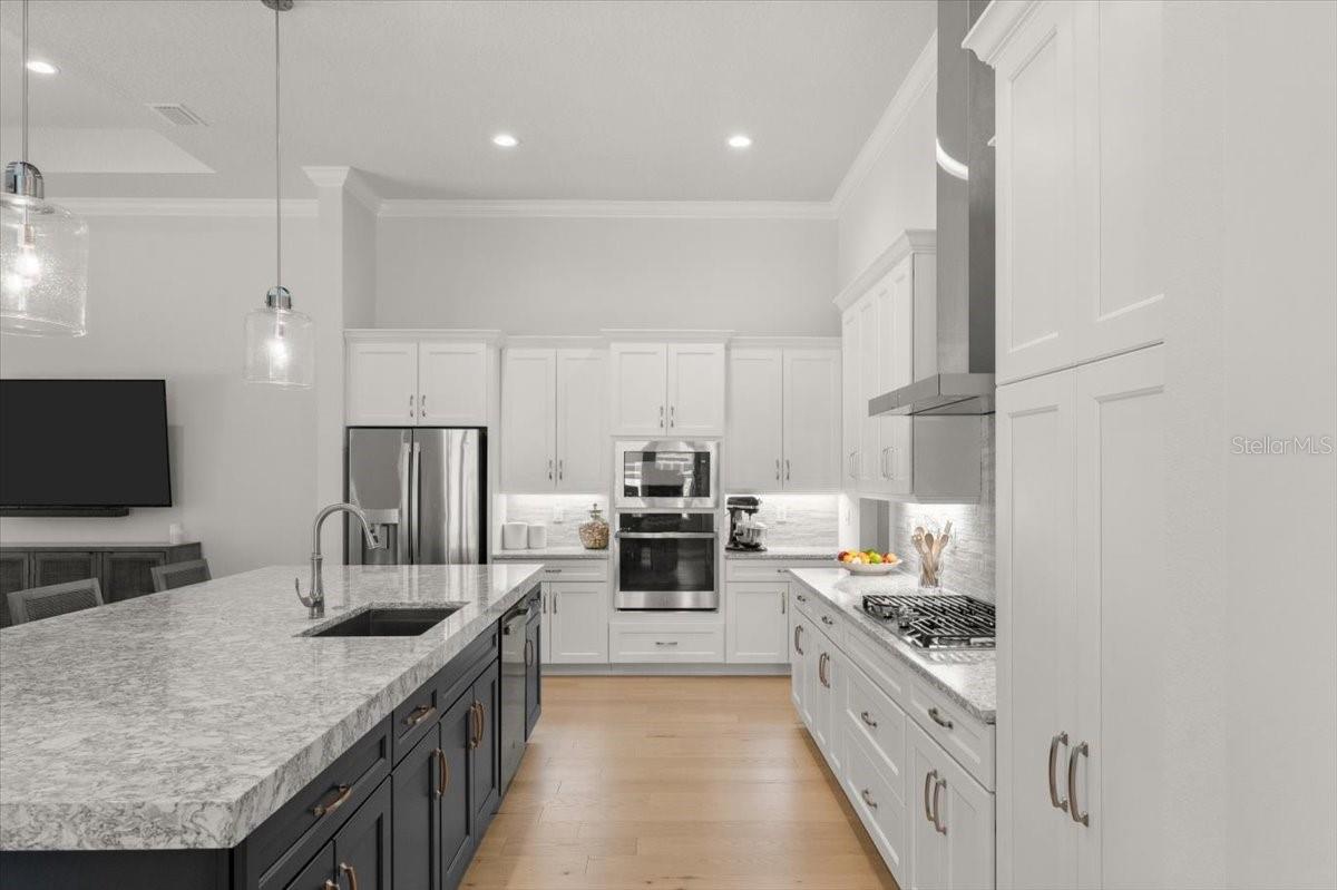 Image 13 of 84 For 473 Stirling Bridge Drive
