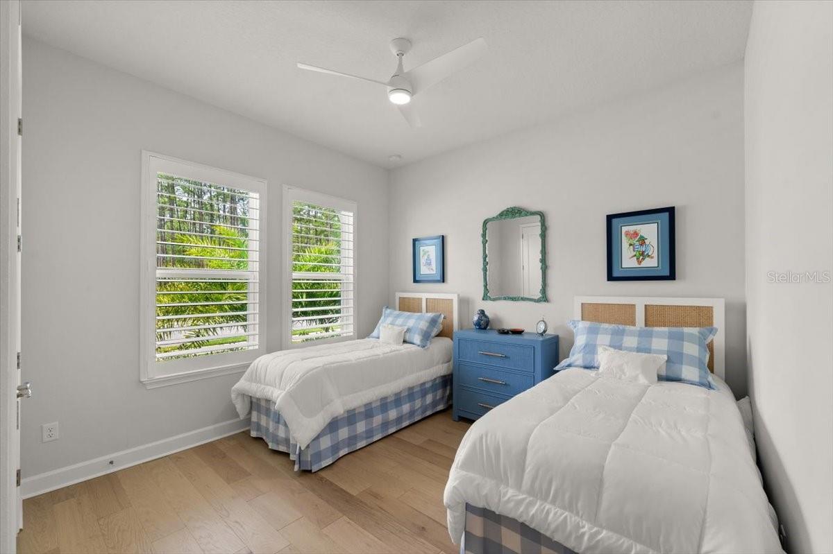 Image 35 of 84 For 473 Stirling Bridge Drive