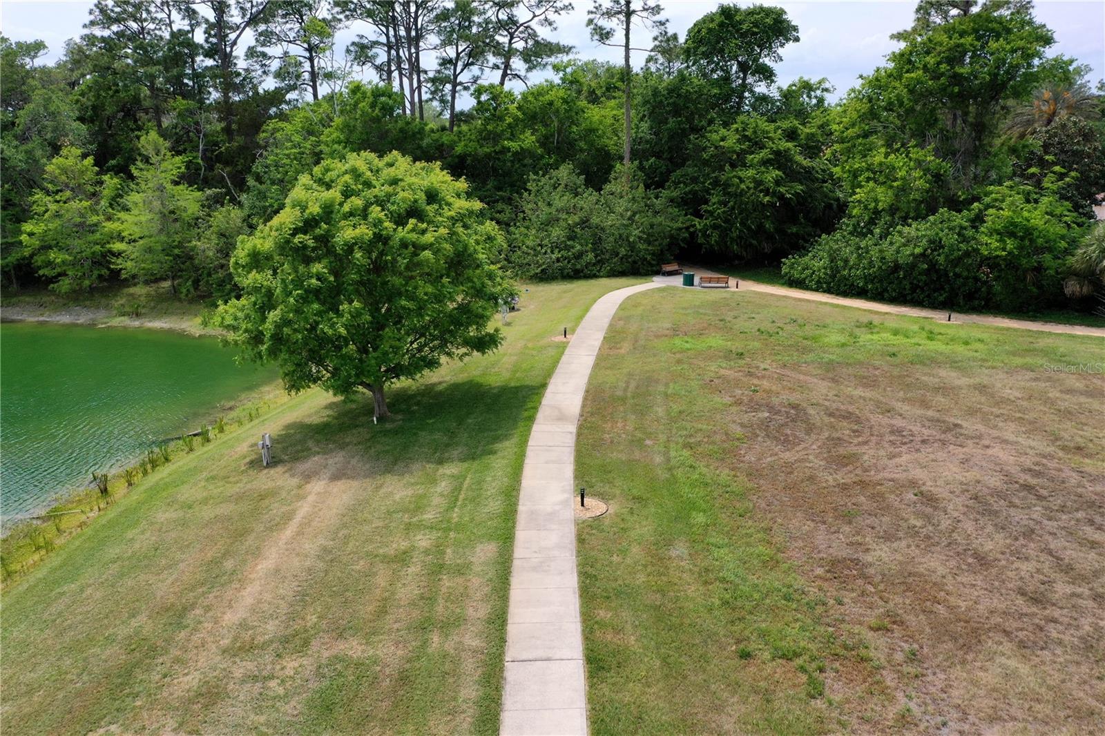 Image 61 of 71 For 75 Riverview Bend S 1624
