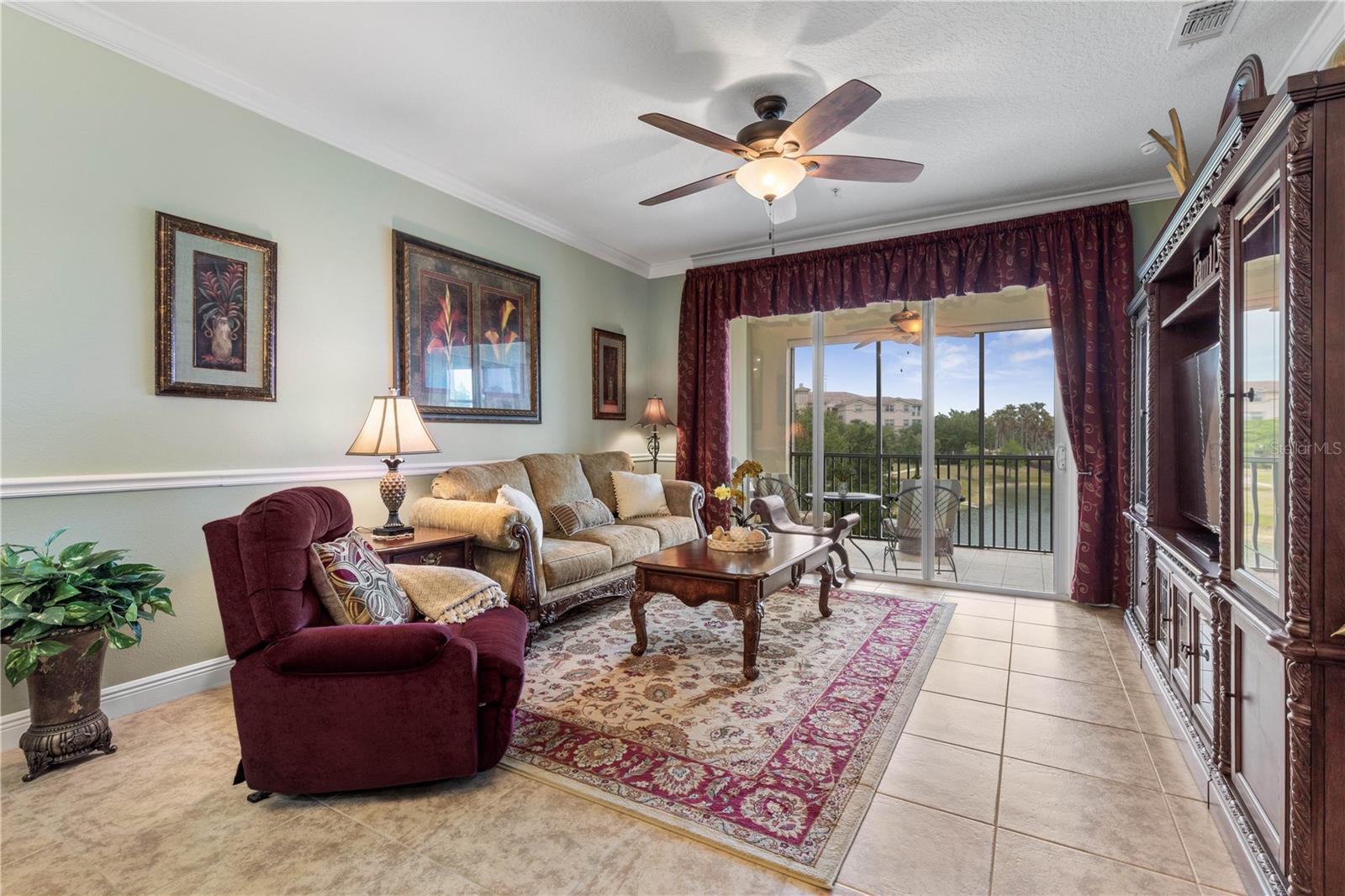 Image 9 of 71 For 75 Riverview Bend S 1624