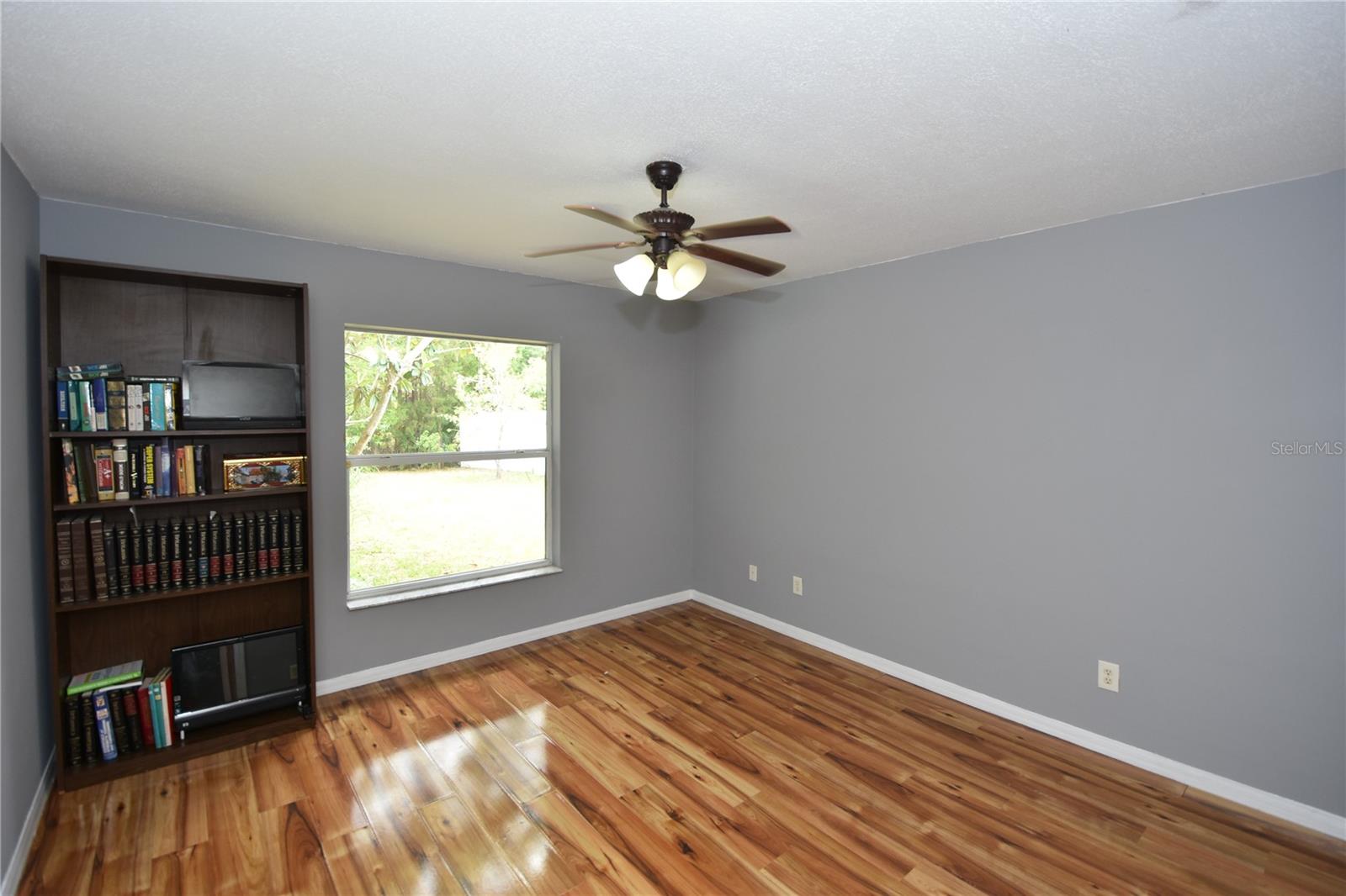 Image 11 of 27 For 60 Ramblewood Drive