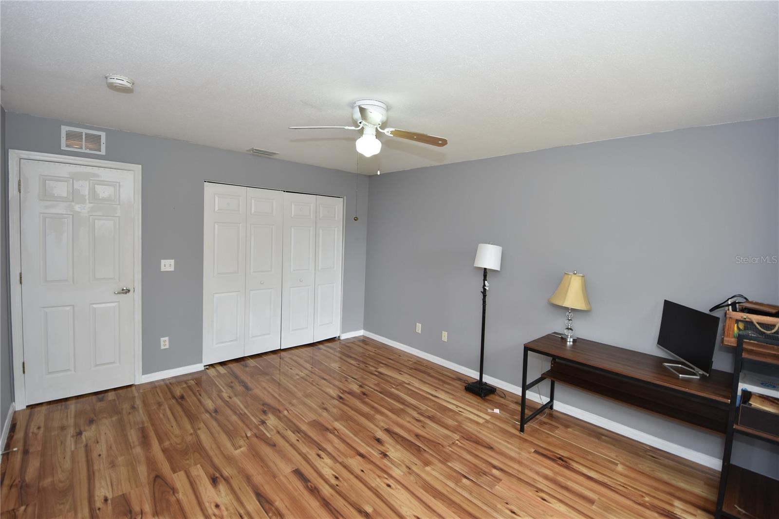 Image 15 of 27 For 60 Ramblewood Drive