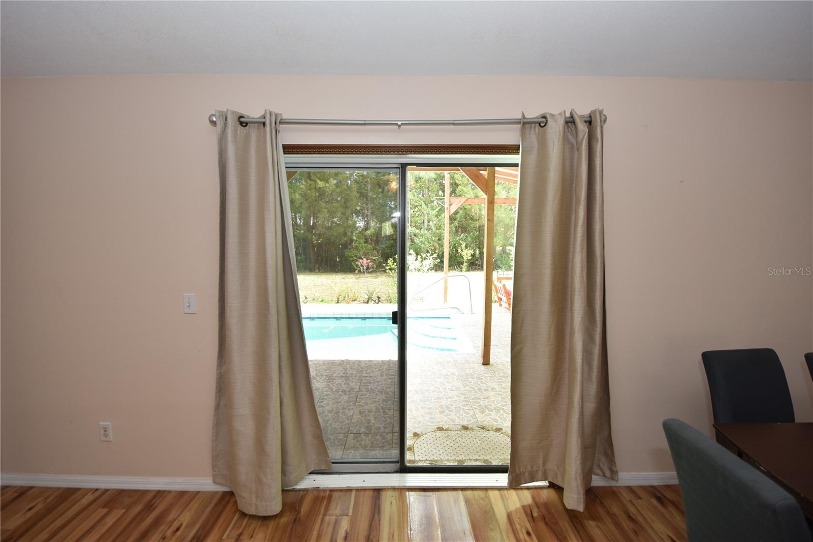 Image 22 of 27 For 60 Ramblewood Drive