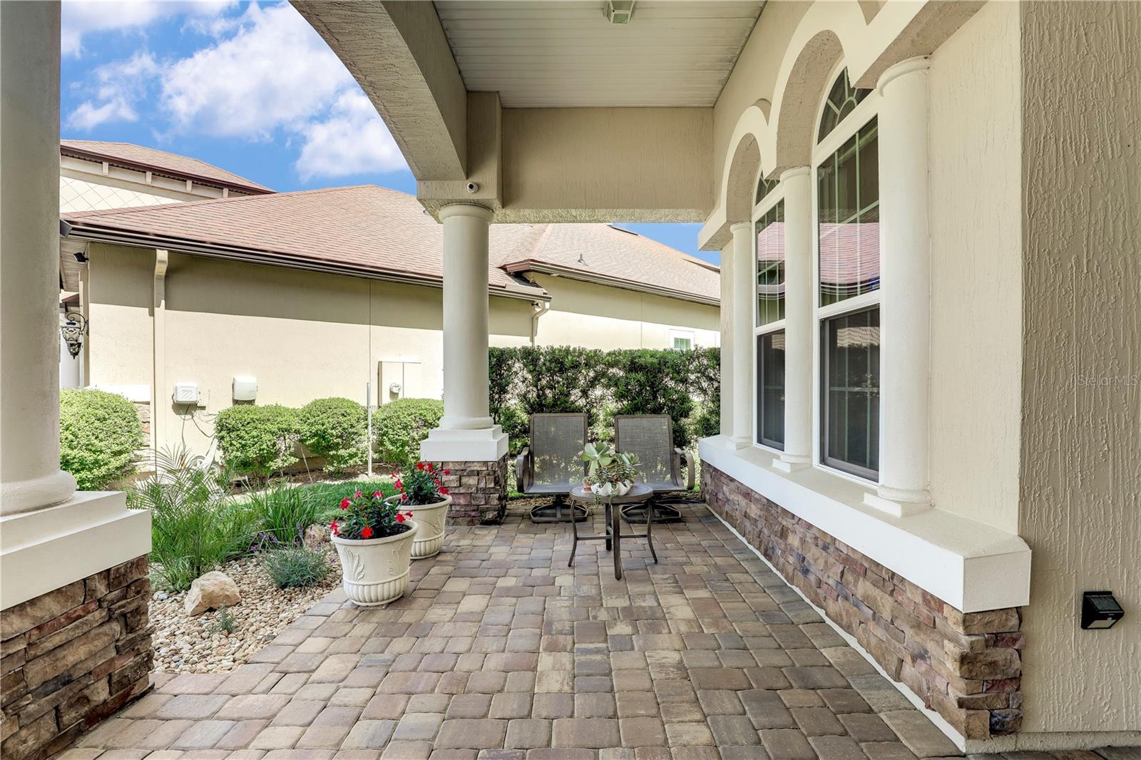 Image 11 of 72 For 45 King Palm Court