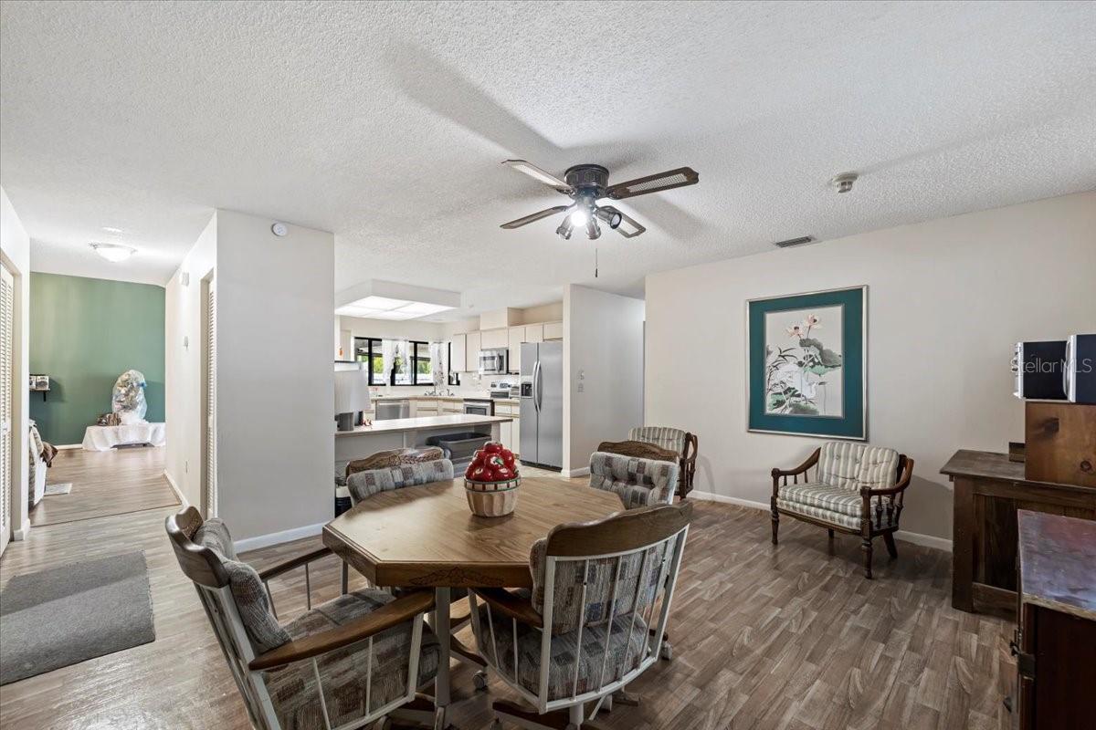 Image 14 of 35 For 2 Black Oak Court