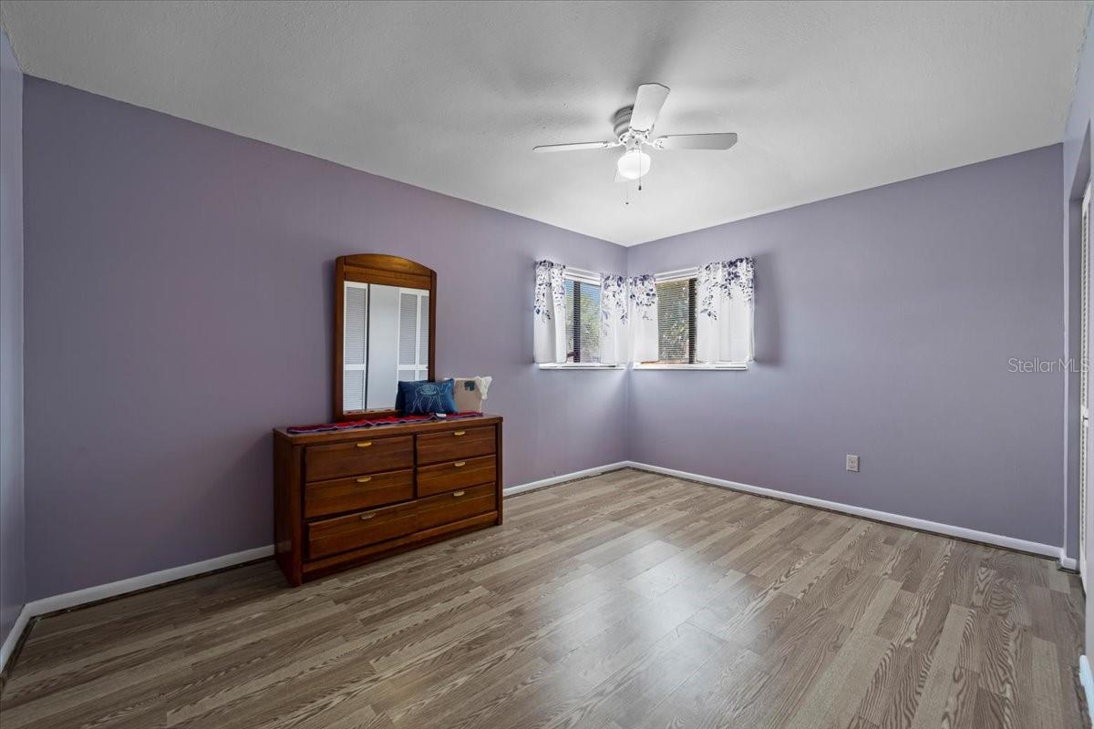 Image 27 of 35 For 2 Black Oak Court