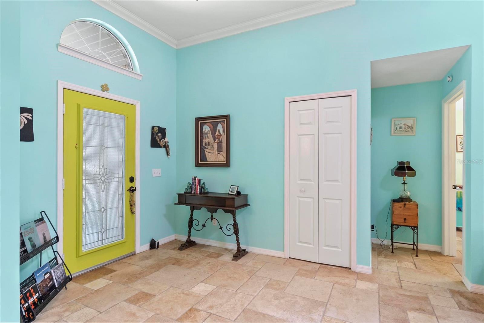 Image 13 of 63 For 4008 Acoma Drive
