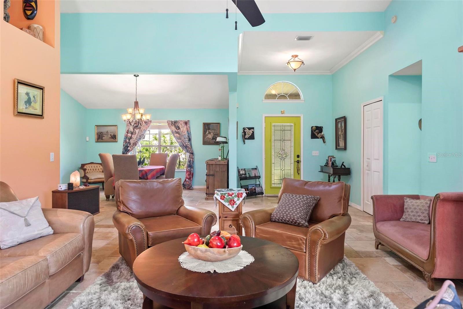 Image 18 of 63 For 4008 Acoma Drive