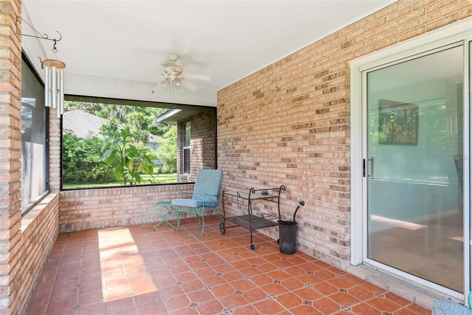Image 33 of 63 For 4008 Acoma Drive