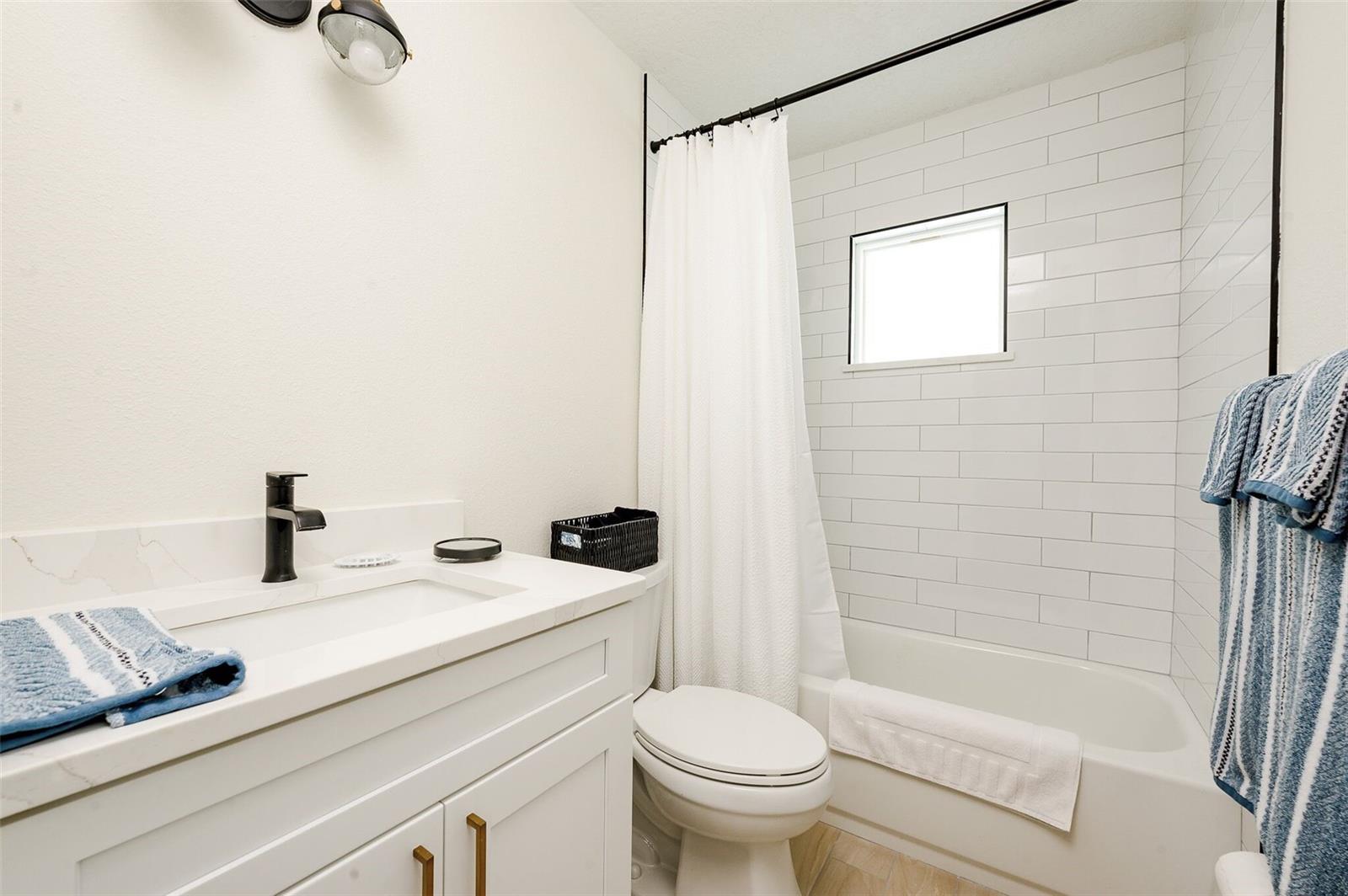 Listing photo id 37 for 701 Ocean Shore Boulevard