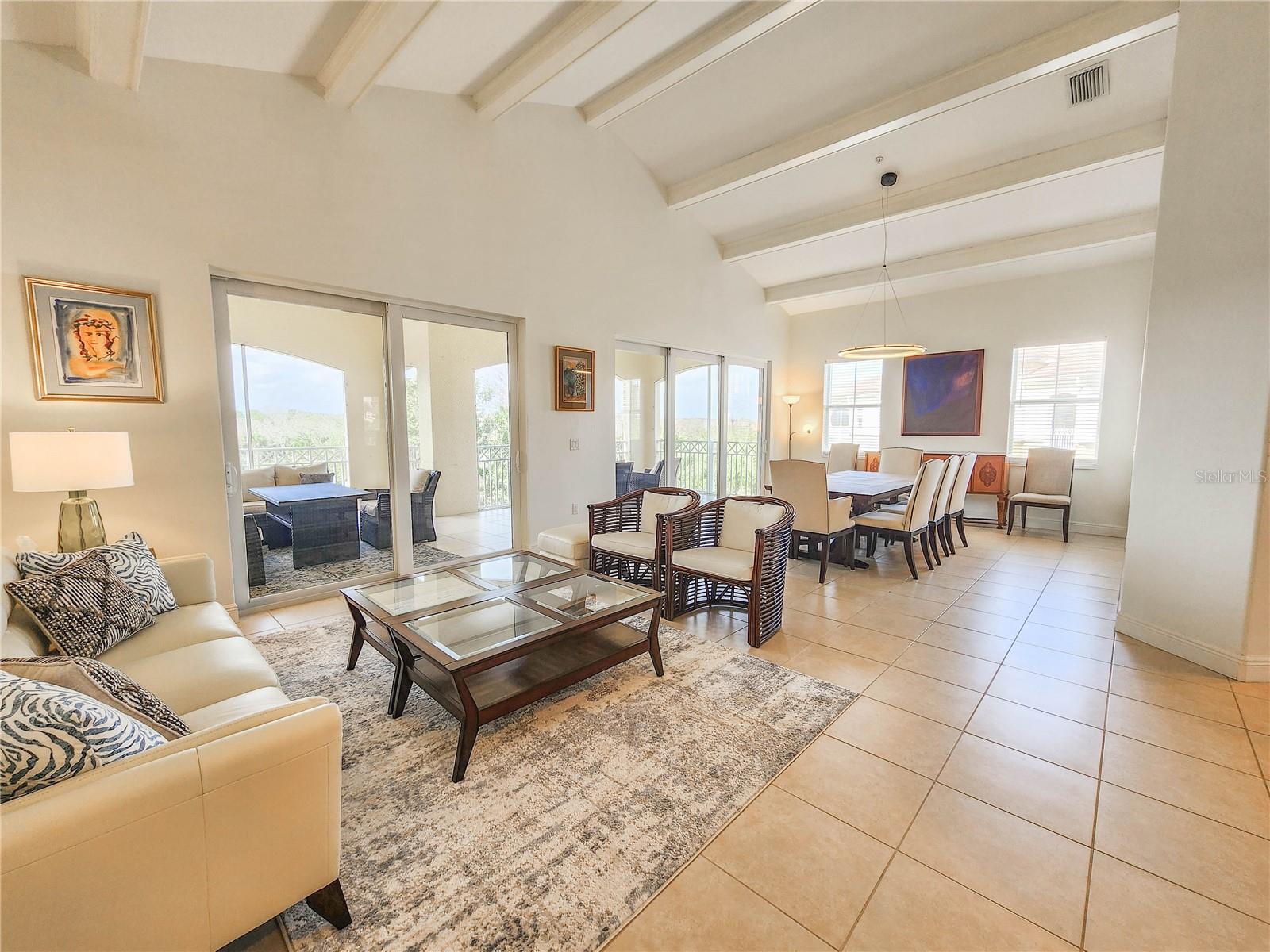 Image 10 of 21 For 25 Casa Bella Circle 1303