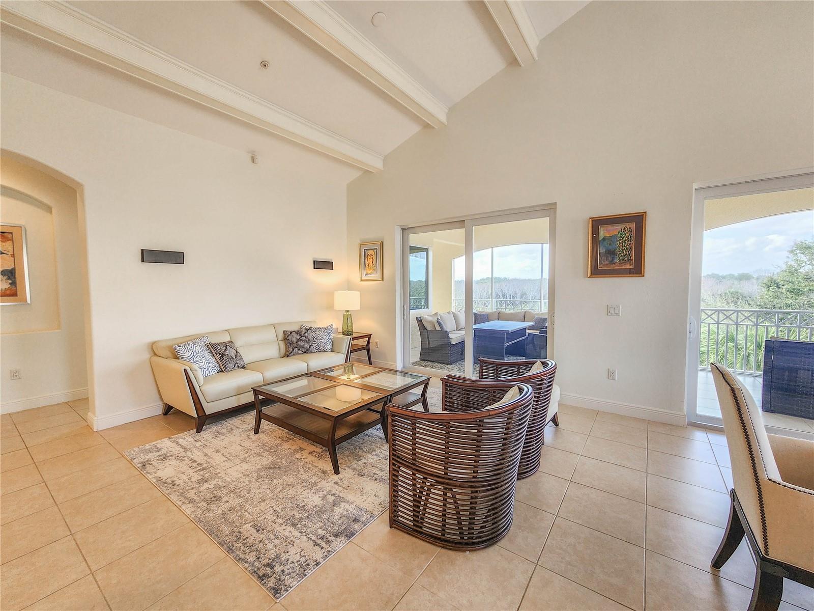 Image 12 of 21 For 25 Casa Bella Circle 1303