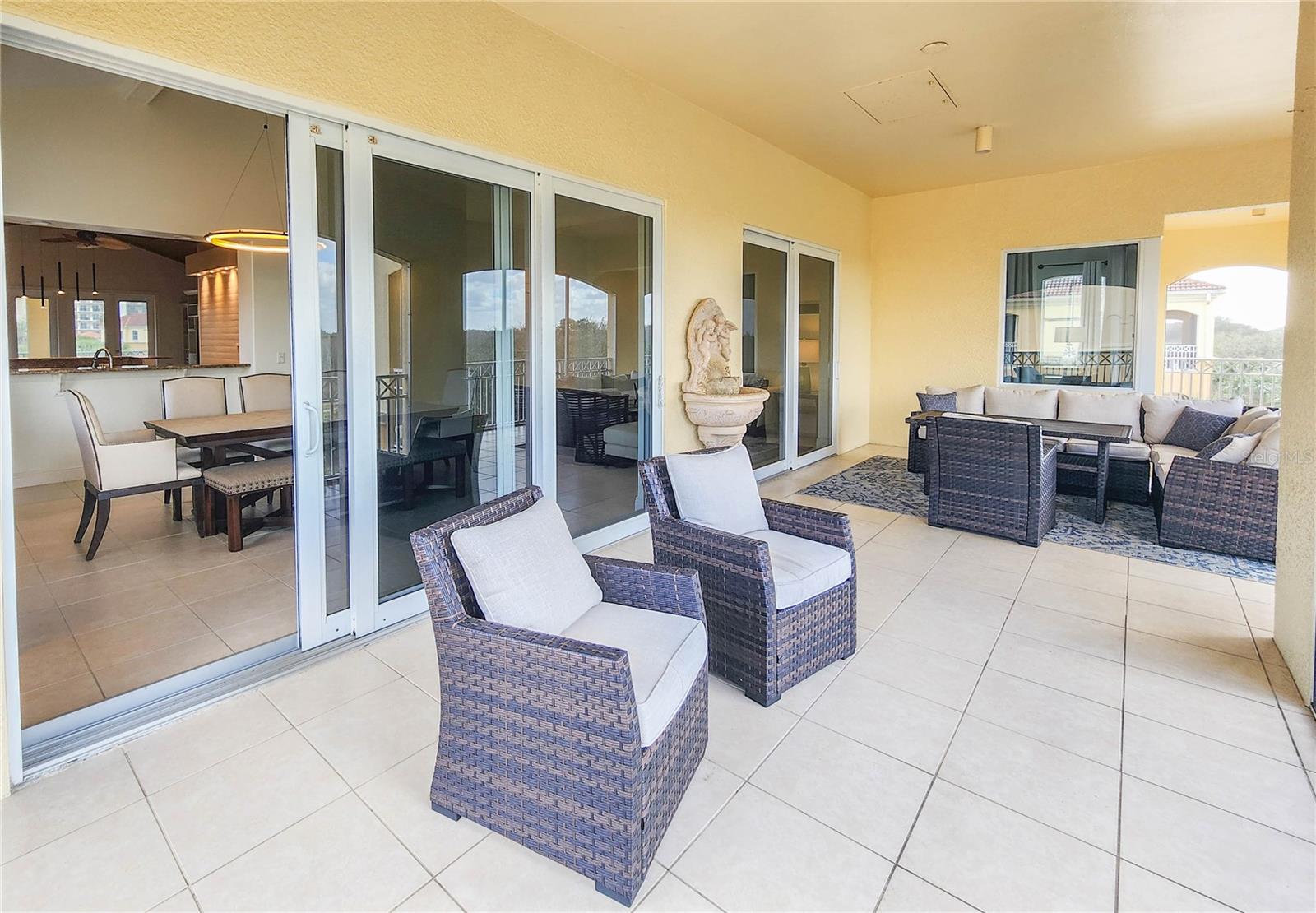 Image 16 of 21 For 25 Casa Bella Circle 1303