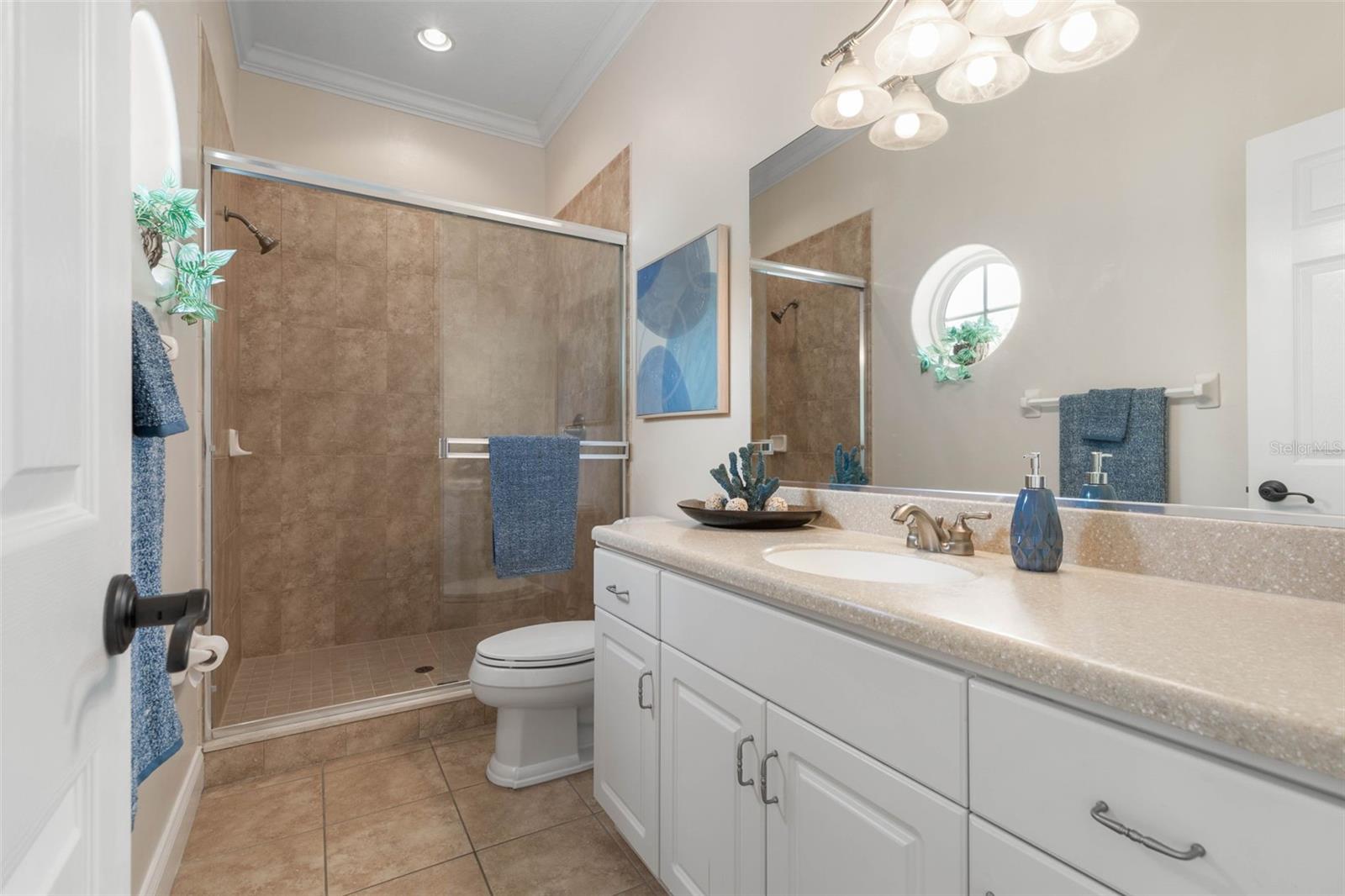 Image 47 of 75 For 220 Harbor Village Point N
