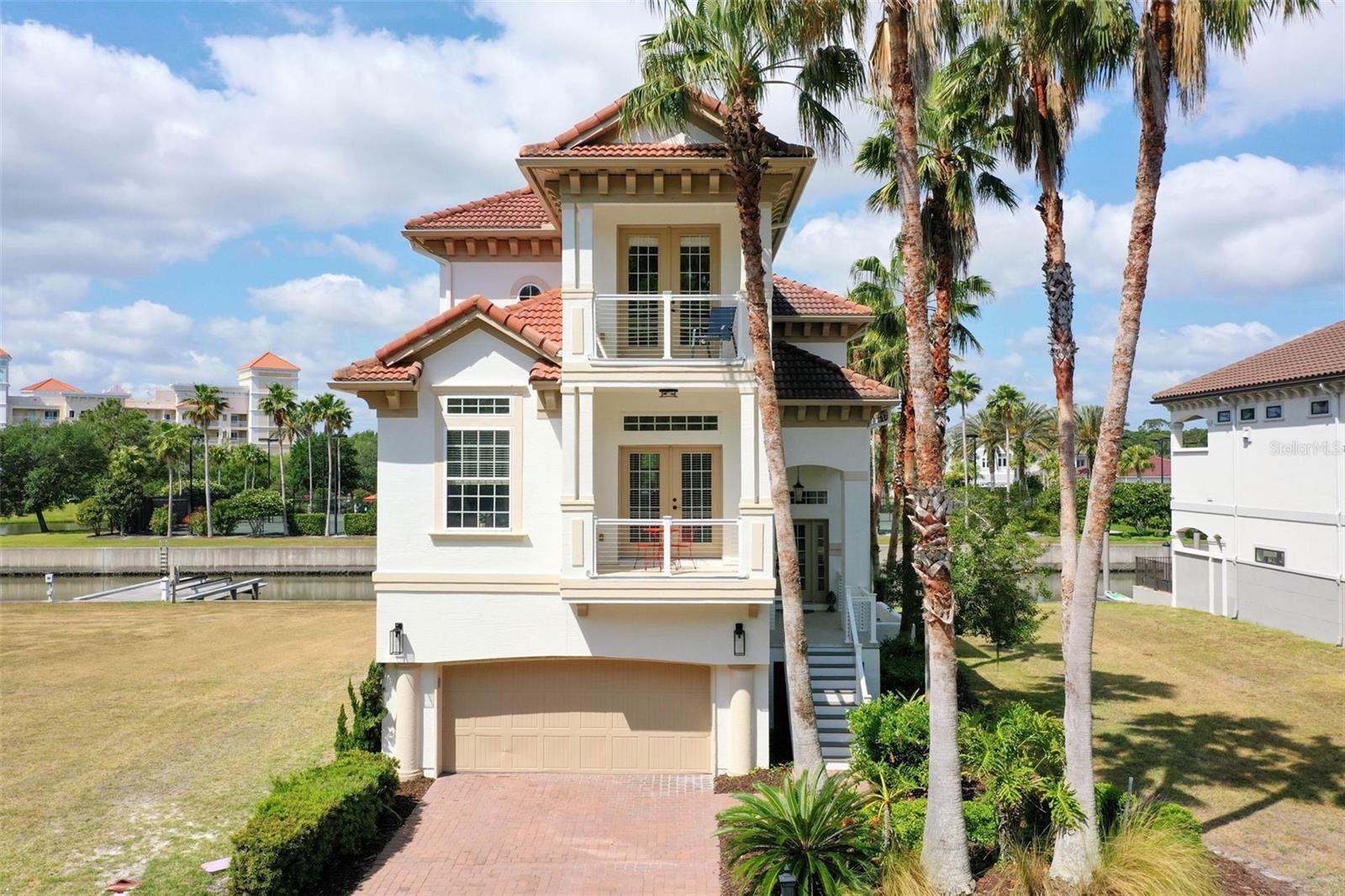 Image 60 of 75 For 220 Harbor Village Point N