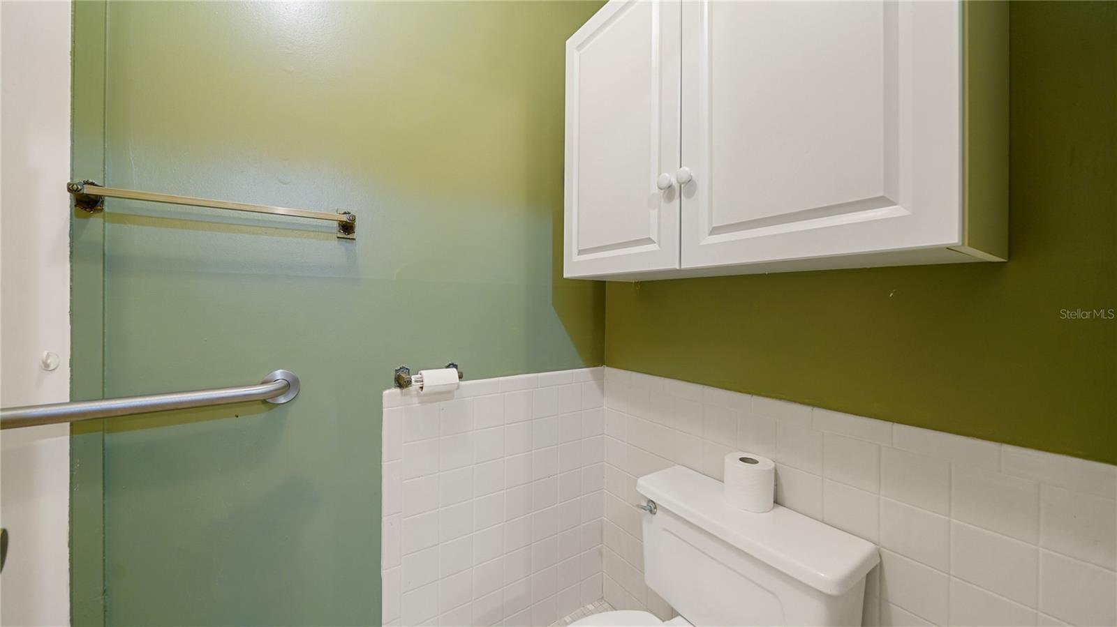 Image 14 of 49 For 689 16th Street