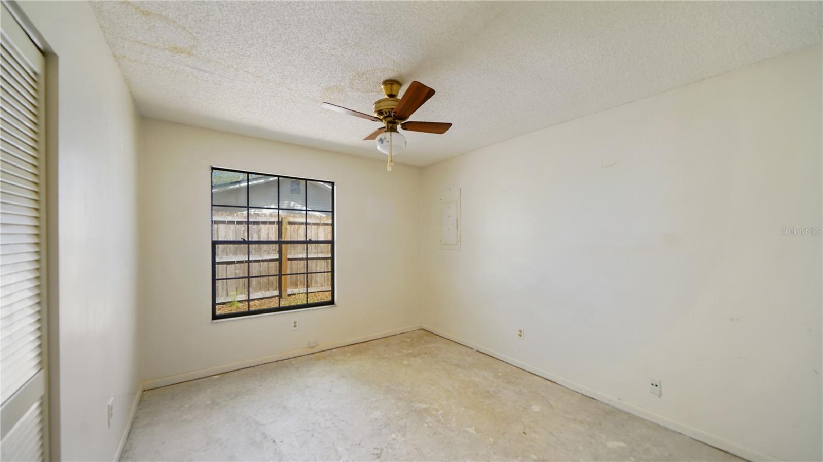 Image 20 of 49 For 689 16th Street