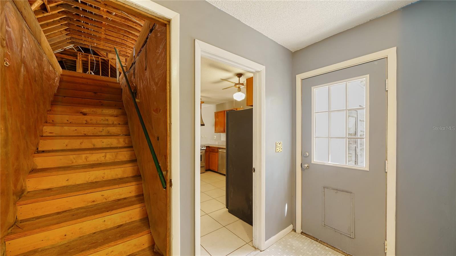 Image 32 of 49 For 689 16th Street